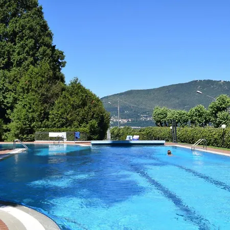Apartmán Locazione Turistica Hermitage.7 *